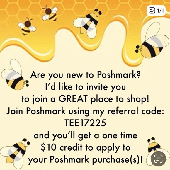 Cynthia Rowley Navy Dress with Red and White Trim, Size M. - Picture 15 of 15